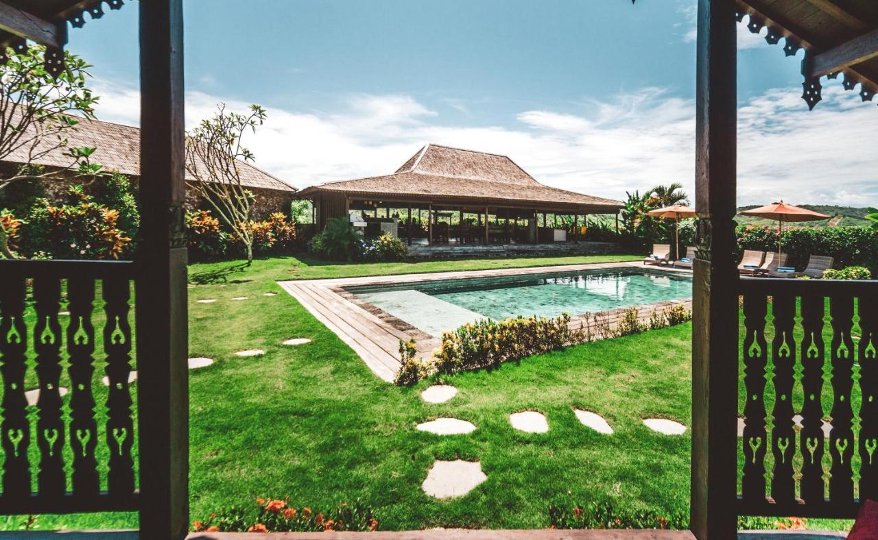 Villa Ellya Areguling, For 8-10 Pax Kuta  ภายนอก รูปภาพ
