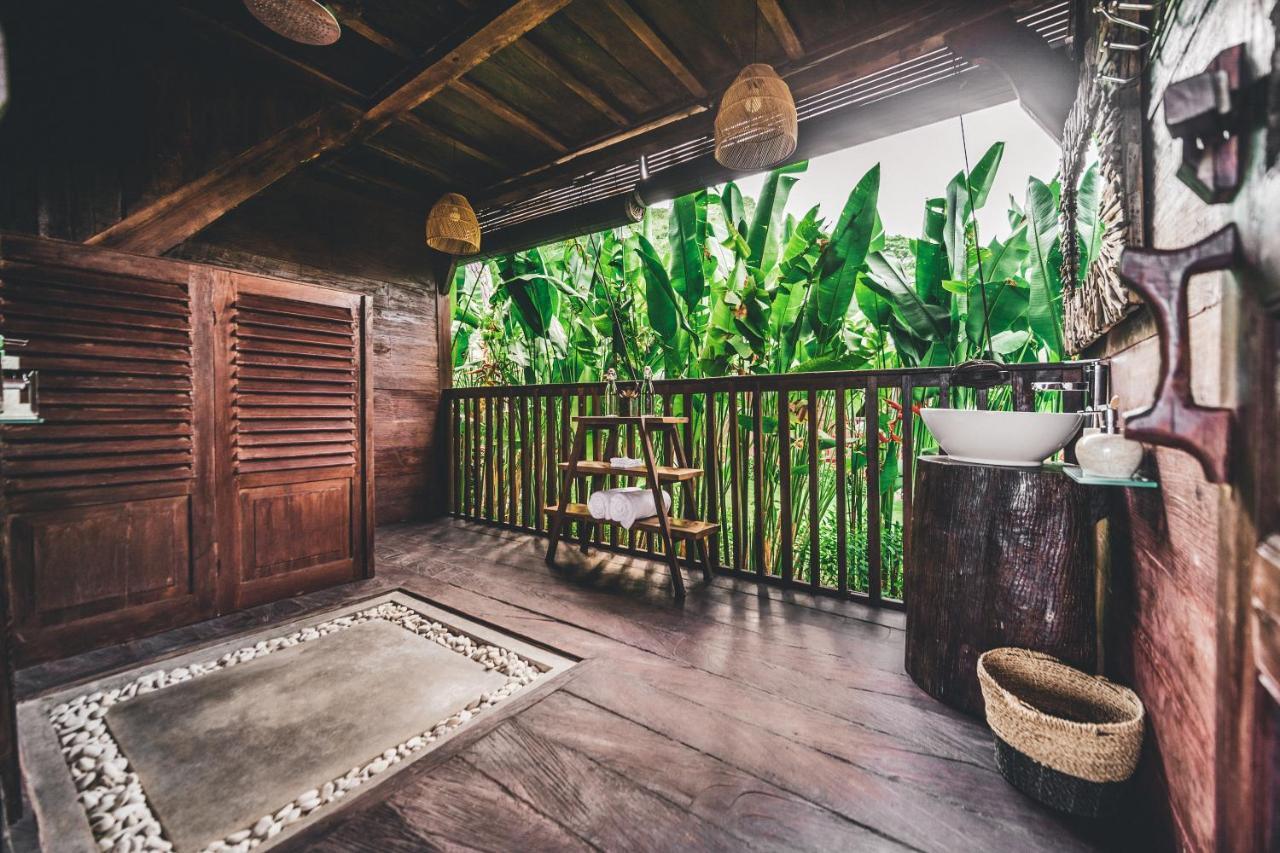 Villa Ellya Areguling, For 8-10 Pax Kuta  ภายนอก รูปภาพ