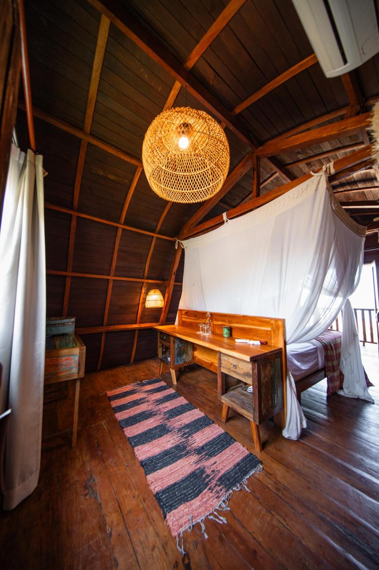 Villa Ellya Areguling, For 8-10 Pax Kuta  ภายนอก รูปภาพ
