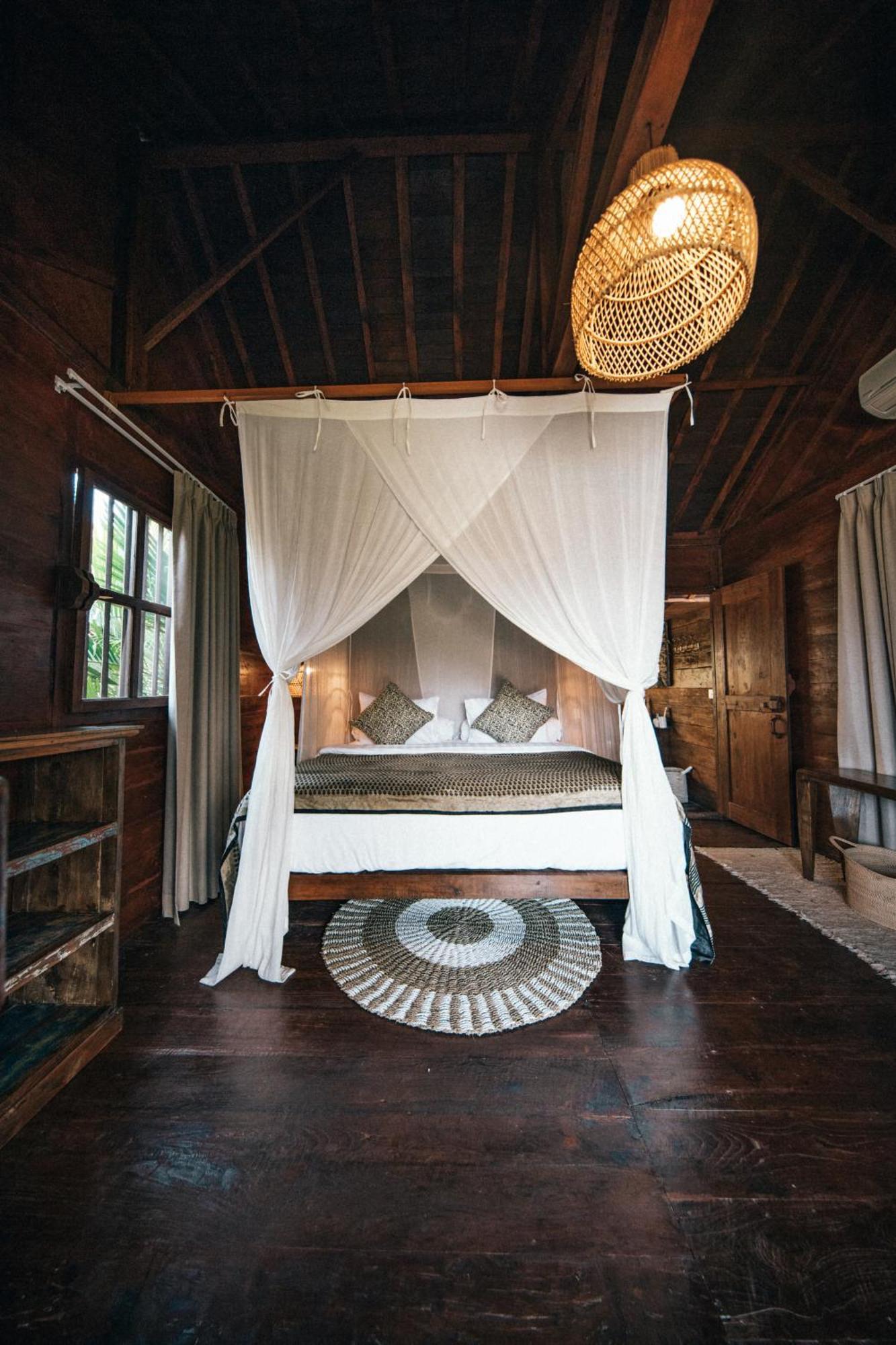 Villa Ellya Areguling, For 8-10 Pax Kuta  ภายนอก รูปภาพ