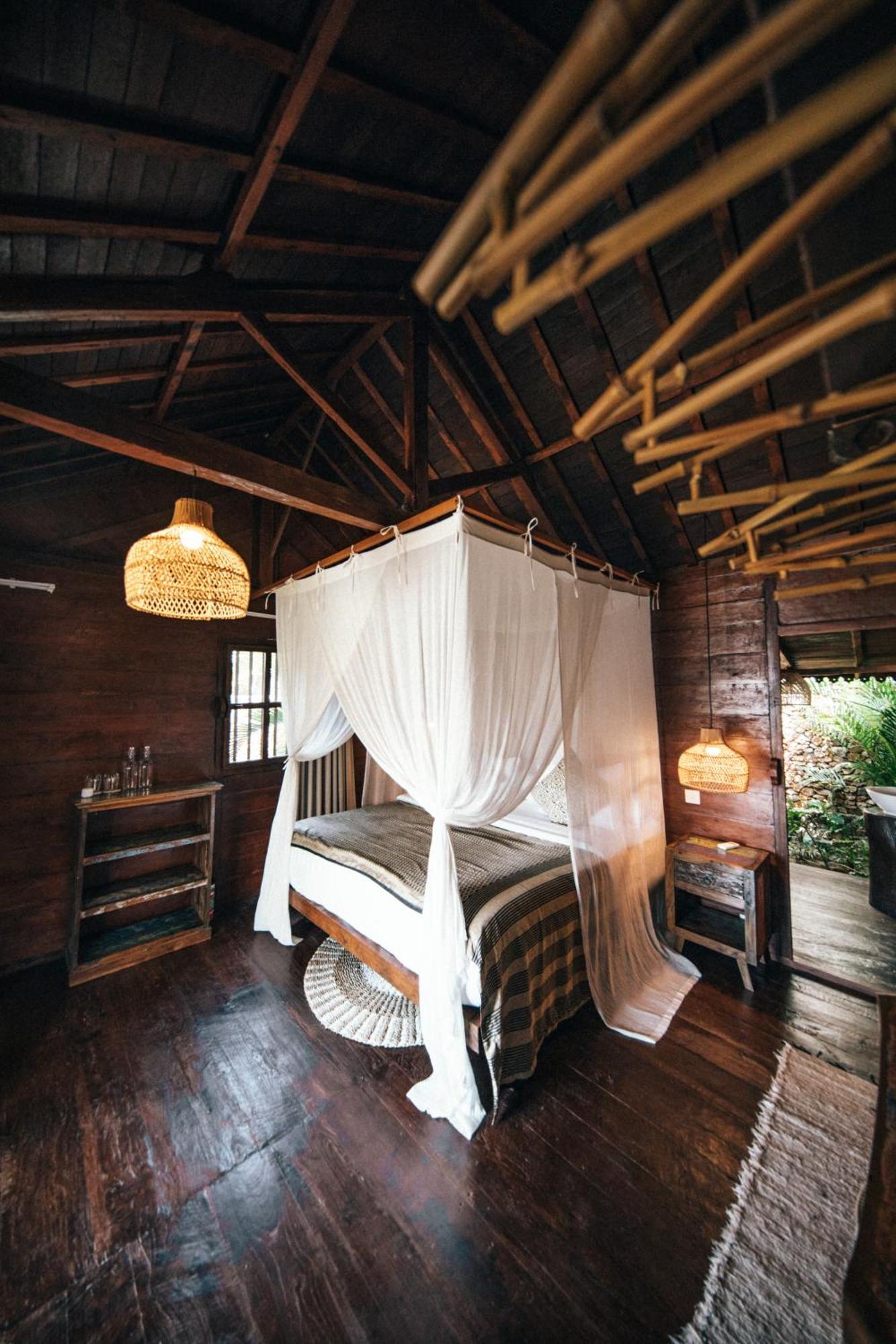 Villa Ellya Areguling, For 8-10 Pax Kuta  ภายนอก รูปภาพ
